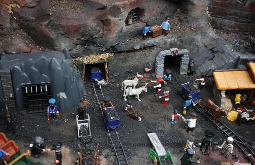 Exposición de playmobil 'Playmineros' sobre la minería en Burgos.