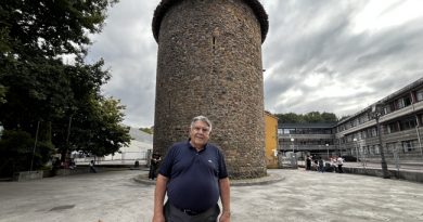 “Las raíces de Langreo son muy sólidas; decir Langreo es hablar de cultura, de historia, de familia y de paisaje”