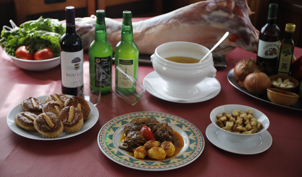 Platos que conforman el menú de las Jornadas Gastronómicas del Cabritu en Laviana.