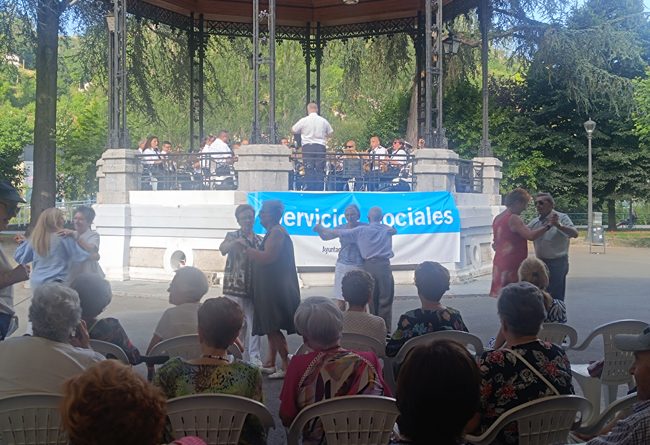 Fiesta de las Pesonas Mayores de Langreo el pasado año.